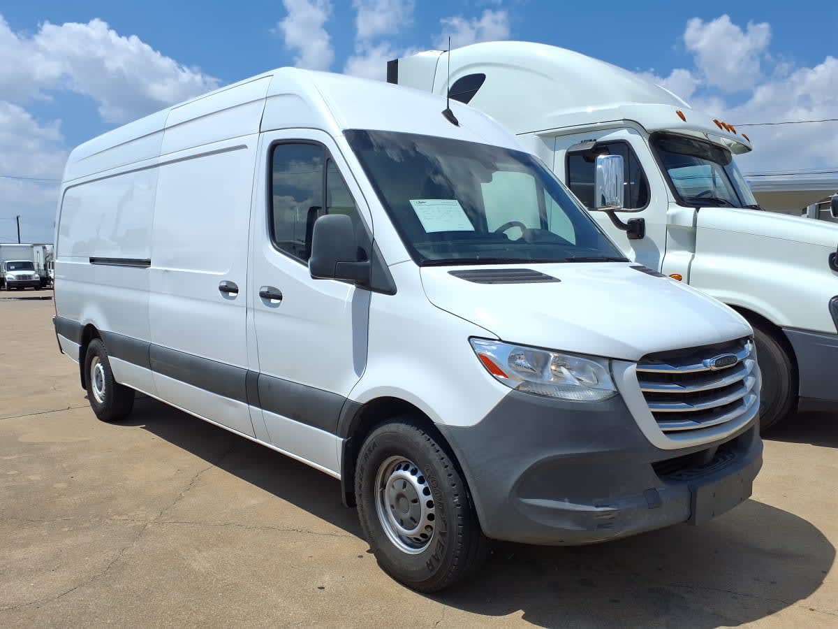 Used 2019 Freightliner Sprinter 2500 - photo 7
