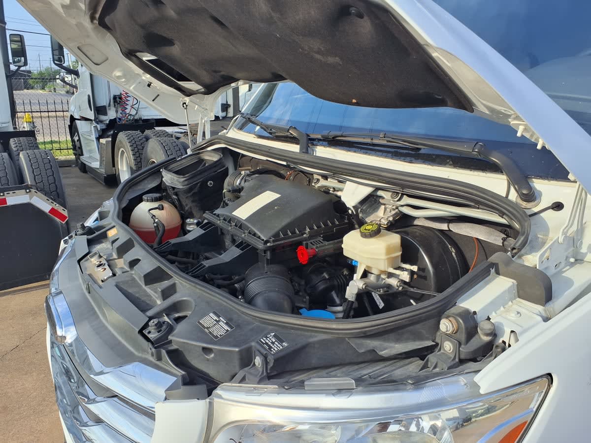 Used 2019 Freightliner Sprinter 3500 - photo 12