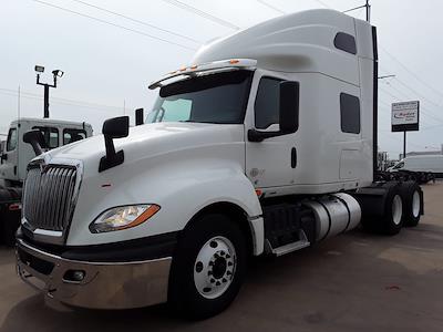 Used 2020 International LT - photo 1