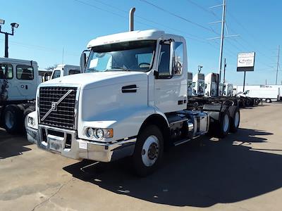 Used 2020 Volvo VHD Volvo D13 Semi Truck for sale #293208 - photo 1