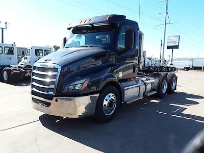 Used 2019 Freightliner Cascadia Detroit DD13 Semi Truck for sale #333440 - photo 1