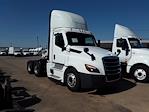 Used 2022 Freightliner Cascadia Detroit Diesel DD15 Semi Truck for sale #510405 - photo 4