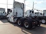 Used 2022 Freightliner Cascadia Detroit Diesel DD15 Semi Truck for sale #510806 - photo 2