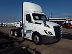 Used 2022 Freightliner Cascadia Detroit Diesel DD15 Semi Truck for sale #560637 - photo 4
