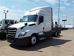 Used 2019 Freightliner Cascadia Detroit Diesel DD15 Semi Truck with Sleeper Cab for sale #597526 - photo 1