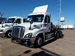 Used 2018 Freightliner Cascadia Cummins X15 Semi Truck for sale #786815 - photo 1