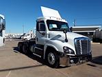 Used 2018 Freightliner Cascadia Cummins X15 Semi Truck for sale #786815 - photo 4