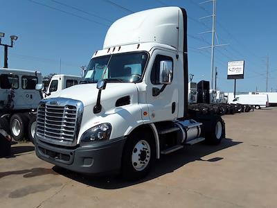 Used 2019 Freightliner Cascadia Detroit DD13 Semi Truck for sale #808636 - photo 1