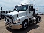 Used 2019 Freightliner Cascadia Detroit DD13 Semi Truck for sale #809035 - photo 1
