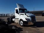 Used 2019 Freightliner Cascadia Detroit Diesel DD15 Semi Truck for sale #813124 - photo 4