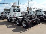 Used 2019 Freightliner Cascadia Detroit DD13 Semi Truck for sale #813720 - photo 2