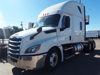 Used 2020 Freightliner Cascadia Detroit Diesel DD15 Semi Truck with Sleeper Cab for sale #878784 - photo 1