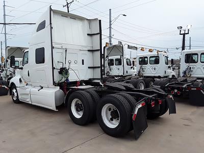 Used 2019 International LT - photo 1