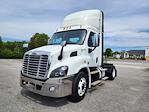 Used 2018 Freightliner Cascadia Detroit DD13 Semi Truck for sale #683701 - photo 1