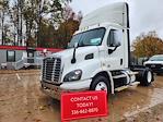 Used 2018 Freightliner Cascadia Detroit DD13 Semi Truck for sale #683705 - photo 1
