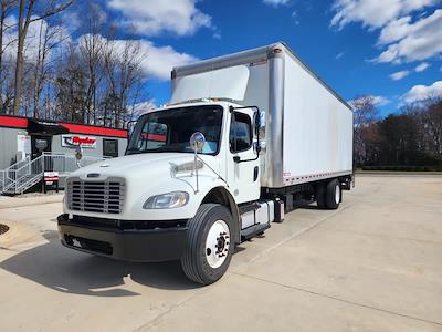 Used 2018 Freightliner M2 106 - photo 1