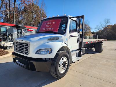 Used 2018 Freightliner M2 106 Conventional Cab Flatbed Truck for sale #765806 - photo 1