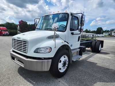 Used 2018 Freightliner M2 106 Conventional Cab Cab Chassis for sale #766401 - photo 1