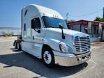 Used 2019 Freightliner Cascadia Detroit Diesel DD15 Semi Truck with Sleeper Cab for sale #813184 - photo 4