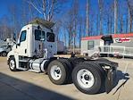 Used 2019 Freightliner Cascadia Detroit DD13 Semi Truck for sale #823465 - photo 2