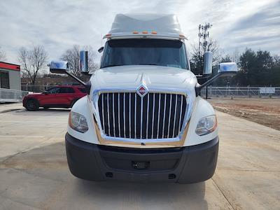 Used 2019 International LT - photo 1