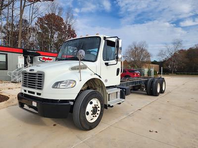 Used 2019 Freightliner M2 106 Conventional Cab Cab Chassis for sale #879428 - photo 1