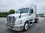 Used 2020 Freightliner Cascadia Detroit Diesel DD15 Semi Truck with Sleeper Cab for sale #880428 - photo 1
