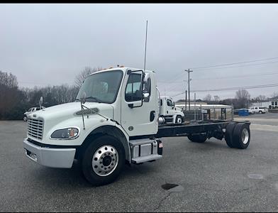 Used 2020 Freightliner M2 106 Conventional Cab Cab Chassis for sale #894194 - photo 1