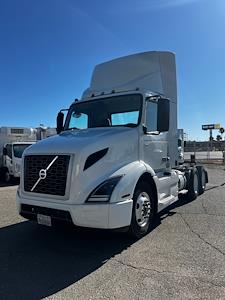 Used 2018 Volvo VNR Volvo D13 Semi Truck for sale #222266 - photo 1