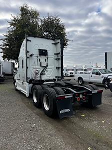 Used 2020 Freightliner Cascadia Detroit Diesel DD15 Semi Truck with Sleeper Cab for sale #239973 - photo 2
