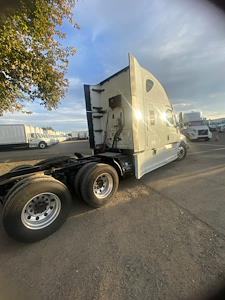 Used 2020 Freightliner Cascadia Detroit Diesel DD15 Semi Truck with Sleeper Cab for sale #239978 - photo 2