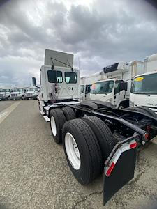 Used 2020 Freightliner Cascadia - photo 1