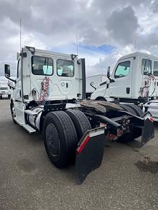 Used 2020 Freightliner Cascadia - photo 1