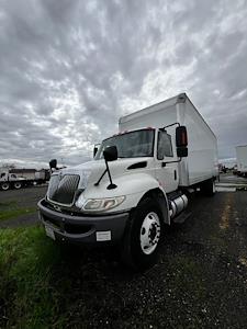 Used 2018 International DuraStar 4300 Box Truck for sale #751334 - photo 1