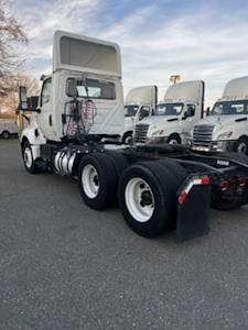 Used 2018 International LT - photo 1