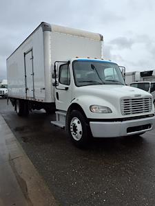 Used 2018 Freightliner M2 106 - photo 1