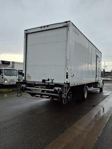 Used 2018 Freightliner M2 106 - photo 1