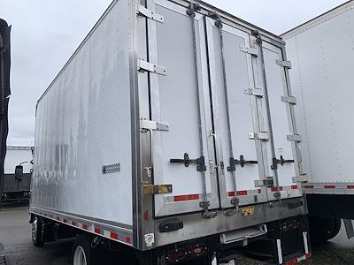 Used 2018 Isuzu NRR Regular Cab 4x2 16' Refrigerated Body for sale #809270 - photo 2