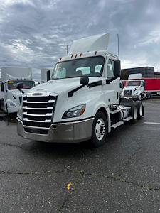 Used 2020 Freightliner Cascadia Detroit Diesel DD15 Semi Truck for sale #894560 - photo 1