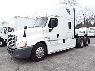 Used 2020 Freightliner Cascadia Detroit Diesel DD15 Semi Truck with Sleeper Cab for sale #245576 - photo 1