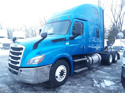 Used 2020 Freightliner Cascadia Detroit Diesel DD15 Semi Truck with Sleeper Cab for sale #250676 - photo 1