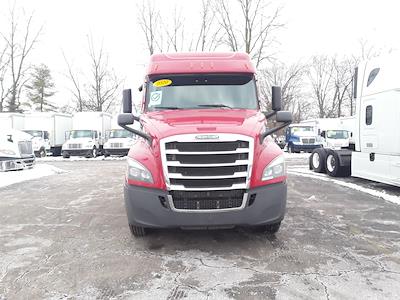 Used 2020 Freightliner Cascadia - photo 1