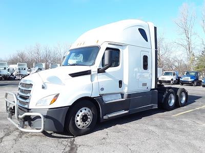 Used 2022 Freightliner Cascadia Detroit Diesel DD15 Semi Truck with Sleeper Cab for sale #514442 - photo 1