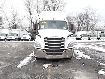 Used 2021 Freightliner Cascadia - photo 1