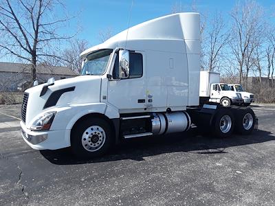 Used 2017 Volvo VNL 6x4 Semi Truck for sale #672309 - photo 1