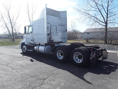 Used 2017 Volvo VNL 6x4 Semi Truck for sale #672309 - photo 2