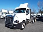 Used 2018 Freightliner Cascadia Detroit Diesel DD15 Semi Truck for sale #776144 - photo 1
