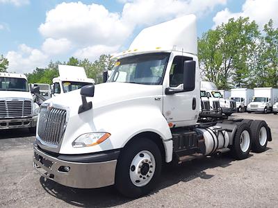 Used 2018 International LT International A26 Semi Truck for sale #788690 - photo 1