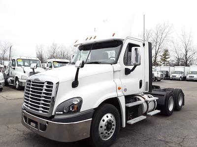 Used 2018 Freightliner Cascadia Detroit DD13 Semi Truck for sale #788907 - photo 1