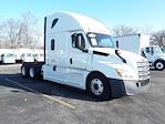 Used 2019 Freightliner Cascadia Detroit Diesel DD15 Semi Truck with Sleeper Cab for sale #825202 - photo 4